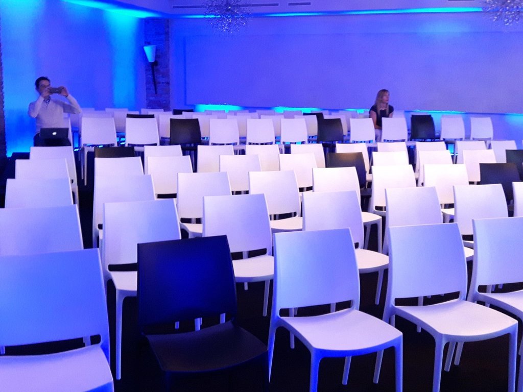 location chaise evenemontiel