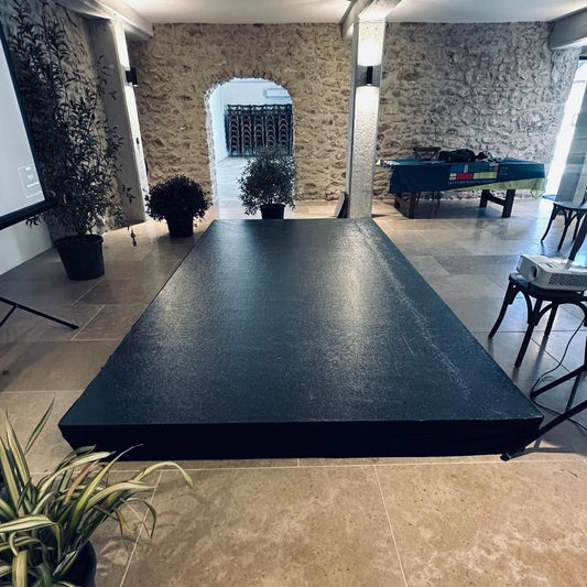 Location De Podium Sur Mesure 25€m2 - GP LOCO EVENEMENT