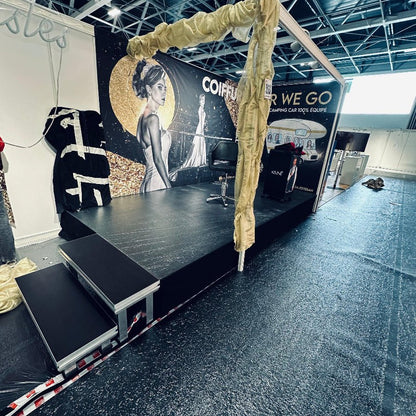 Location Podium & Scène Habillée 25€m2 - GP LOCO EVENEMENT