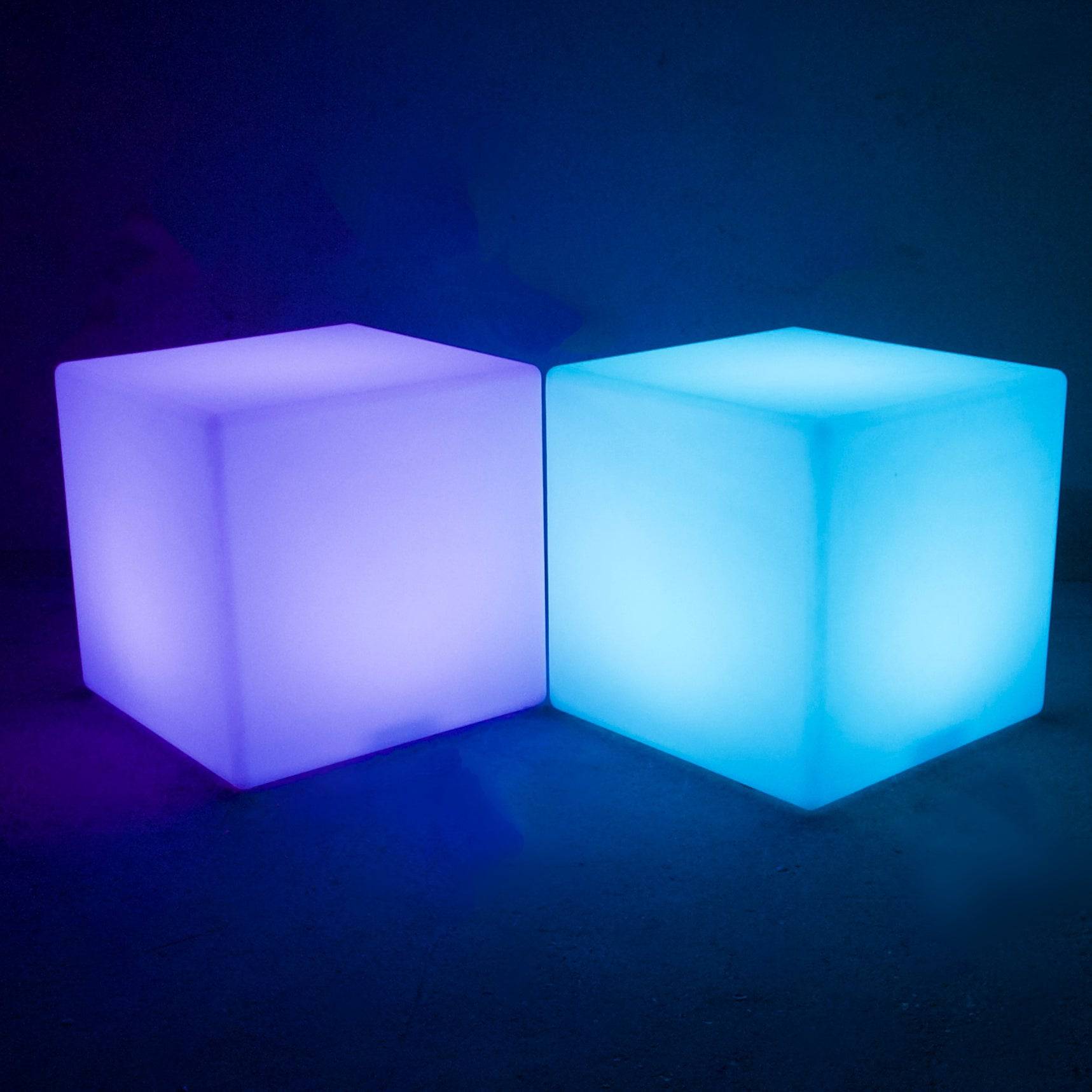 Location Pouf 40 Lumineux - GP LOCO EVENEMENT