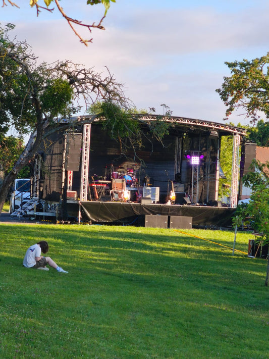 Location Scène Mobile 60m2 - GP LOCO EVENEMENT